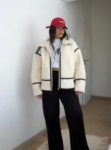 Campera de Corderito Sintético